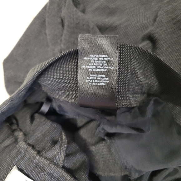 Babaton Aritzia Conan Cropped Pants Grey Black Plaid Check Print Size 0 - Picture 6 of 7